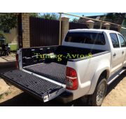 Вкладыш (вставка) в кузов пикапа на борт Toyota Hilux 2006-2015