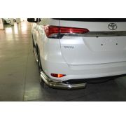 Защита заднего бампера двойная угловая 76/42 Toyota Fortuner 2017