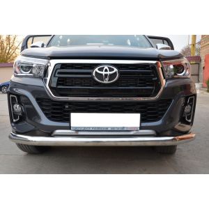Защита переднего бампера 76 Toyota Hilux 2018