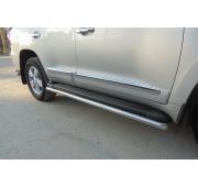 Защита штатного порога 60 Toyota Land Cruiser 200  2007-2012