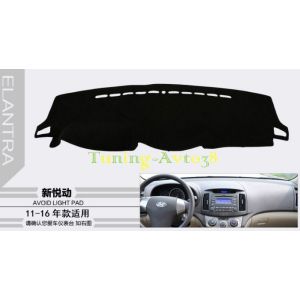 Защитный коврик на торпеду ( черный ) Hyundai Elantra 2011-2016