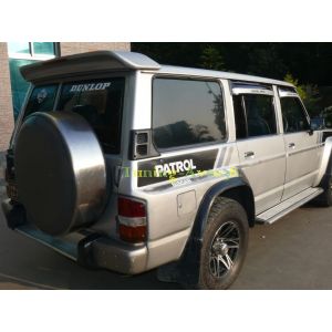 Спойлер на крышку багажника Nissan Patrol Y60 1987-1997