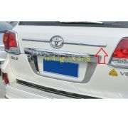 Хром накладка на крышку багажника Toyota Land Cruiser J200 2008-