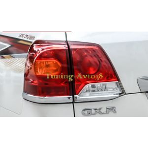 Хром накладки на фонари задние ( реснички ) Toyota Land Cruiser J200 2012-2015