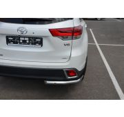 Защита заднего бампера угловая 60 Toyota Highlander 2017