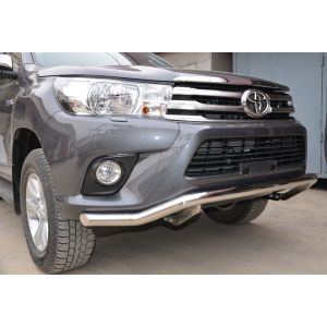 Защита переднего бампера волна 60 Toyota Hilux 2015