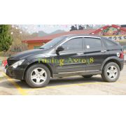 Молдинги на двери ( хром ) нижние SsangYong Actyon 2005-2007